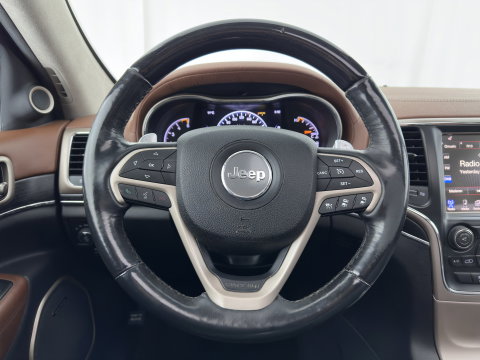 Jeep Grand Cherokee 3.0 CRD Summit Aut. *PANO | FULL-LEATHER | XENON | DIGI-COCKPIT | AIR-SUSPENSION | BLIND-SPOT | ADAPTIVE-CRUISE | MEMORY-PACK | CAMERA | KEYLESS | NAVI-FULLMAP | TOWBAR | COMFORT-SEATS | SHIFT-PADDLES | DAB