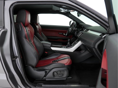 Land Rover Range Rover Evoque Coupe 2.2 eD4 Prestige *WRAPPED | XENON-PLUS | LEATHER | MERIDIAN-SOUNDSYSTEM | CAMERA | CRUISE | MEMORY-PACK | SPORT-SEATS | PRIVACY-GLASS | KEYLESS | ECC | TOWBAR | PDC | 19"ALU*