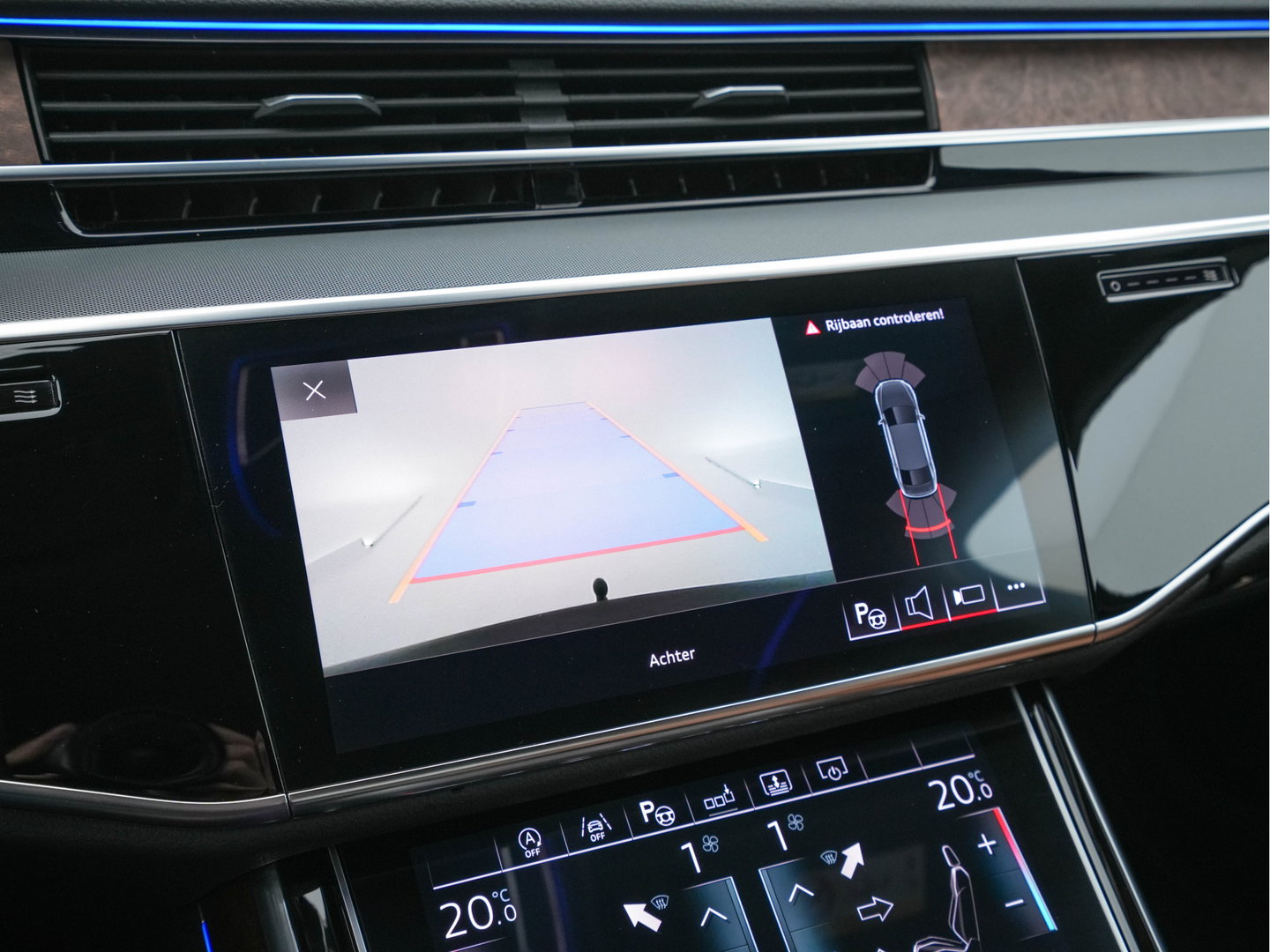 Audi A8 50 TDI Quattro MHEV Aut. *MATRIX-LED | LEATHER | DIGI-COCKPIT | BANG/OLUFSEN | SOFTCLOSE | KEYLESS | MEMORY-SEATS | ADAPTIVE-CRUISE | DAB | CAMERA | ECC | PDC | AIR-SUSPENSION | AMBIENT-LIGHT | ...