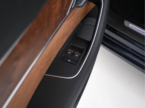 Audi A8 50 TDI Quattro MHEV Aut. *MATRIX-LED | LEATHER | DIGI-COCKPIT | BANG/OLUFSEN | SOFTCLOSE | KEYLESS | MEMORY-SEATS | ADAPTIVE-CRUISE | DAB | CAMERA | ECC | PDC | AIR-SUSPENSION | AMBIENT-LIGHT | ...