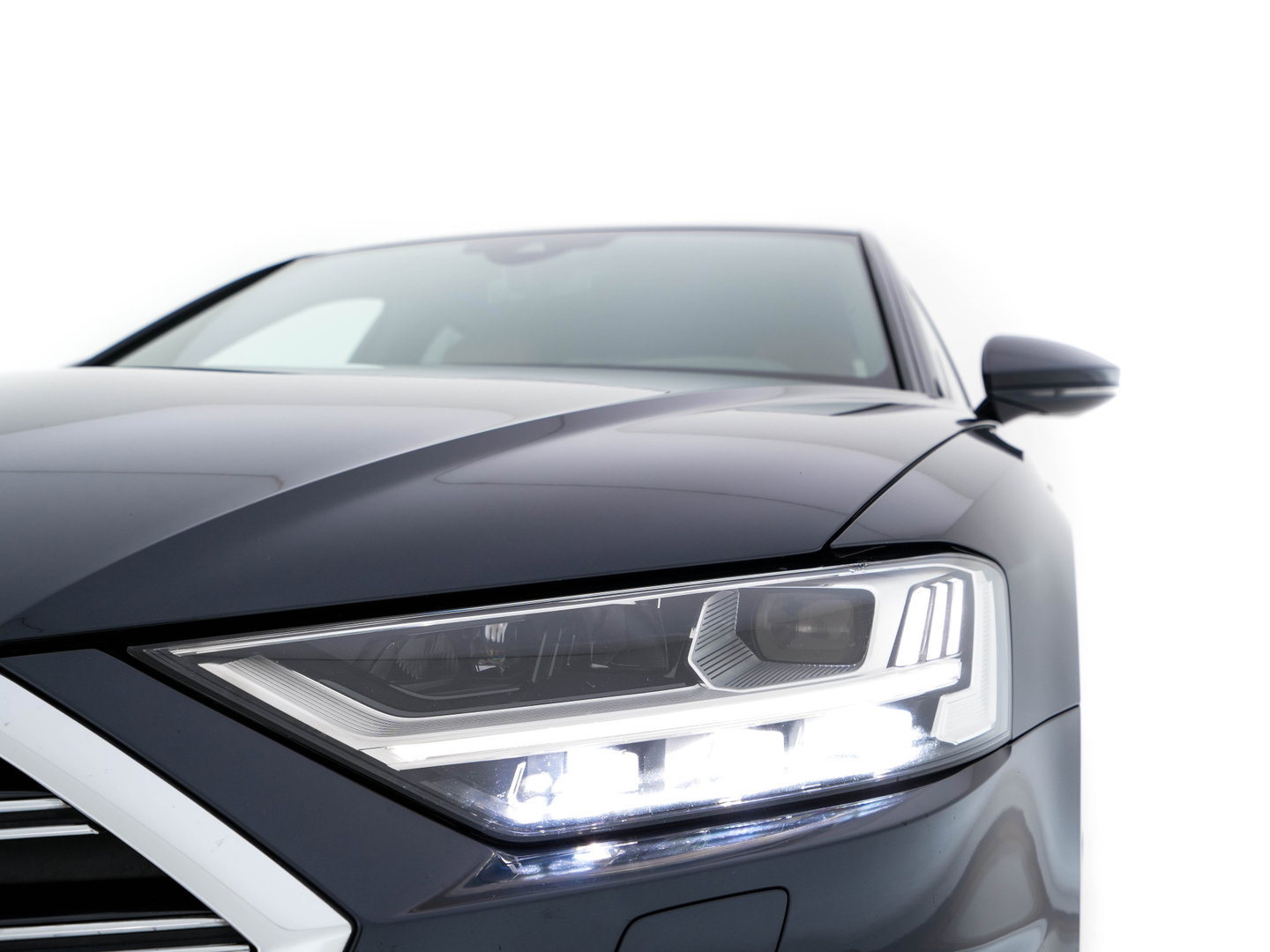 Audi A8 50 TDI Quattro MHEV Aut. *MATRIX-LED | LEATHER | DIGI-COCKPIT | BANG/OLUFSEN | SOFTCLOSE | KEYLESS | MEMORY-SEATS | ADAPTIVE-CRUISE | DAB | CAMERA | ECC | PDC | AIR-SUSPENSION | AMBIENT-LIGHT | ...