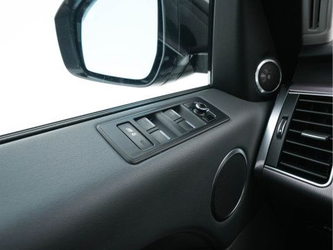 Land Rover Range Rover Sport 3.0 TDV6 HSE Dynamic [ 7-Pers ] Aut. *PANO | LEATHER | BI-XENON | NAVI-FULLMAP | CAMERA | CRUISE | HEAD-UP | MEMORY-PACK | HEATED-COMFORTSEATS | PRIVACY-GLASS | SHIFT-PADDLES | TOWBAR | 20"ALU*