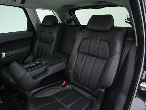 Land Rover Range Rover Sport 3.0 TDV6 HSE Dynamic [ 7-Pers ] Aut. *PANO | LEATHER | BI-XENON | NAVI-FULLMAP | CAMERA | CRUISE | HEAD-UP | MEMORY-PACK | HEATED-COMFORTSEATS | PRIVACY-GLASS | SHIFT-PADDLES | TOWBAR | 20"ALU*