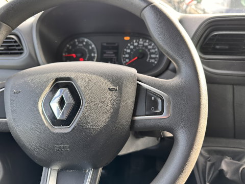 Renault Master T35 2.3 dCi 180 L2H2 Energy ( 3-Pers ) *REFRIGERATED VEHICLE | DOUBLE SLIDING DOORS | CAMERA | AIR CONDITIONING | BLIND SPOT MONITOR | CRUISE CONTROL | PARKING SENSORS | TOW BAR*