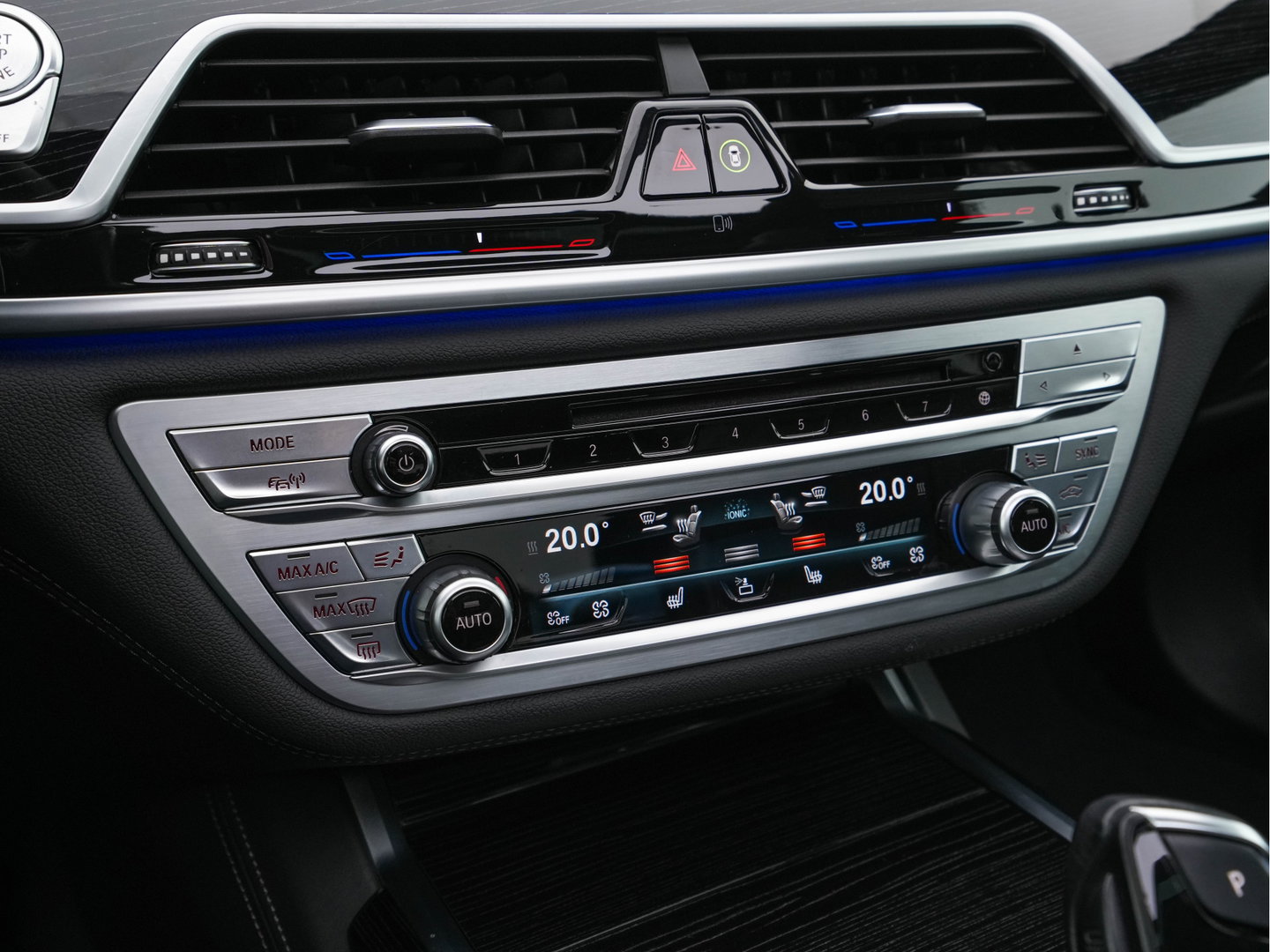 BMW 7 Serie 750i Long M-Aerodynamic xDrive High Executive Aut. *PANO | DESIGN-LEATHER | LASER-LED | SOFTCLOSE |TOPVIEW | HARMAN/KARDON-SOUND | MEMORY-PACK | NAVI-FULLMAP | KEYLESS | ADAPTIVE-CRUISE | HEAD-UP | MASSAGE/HEATED/COOLED-COMFORT-SEATS | .