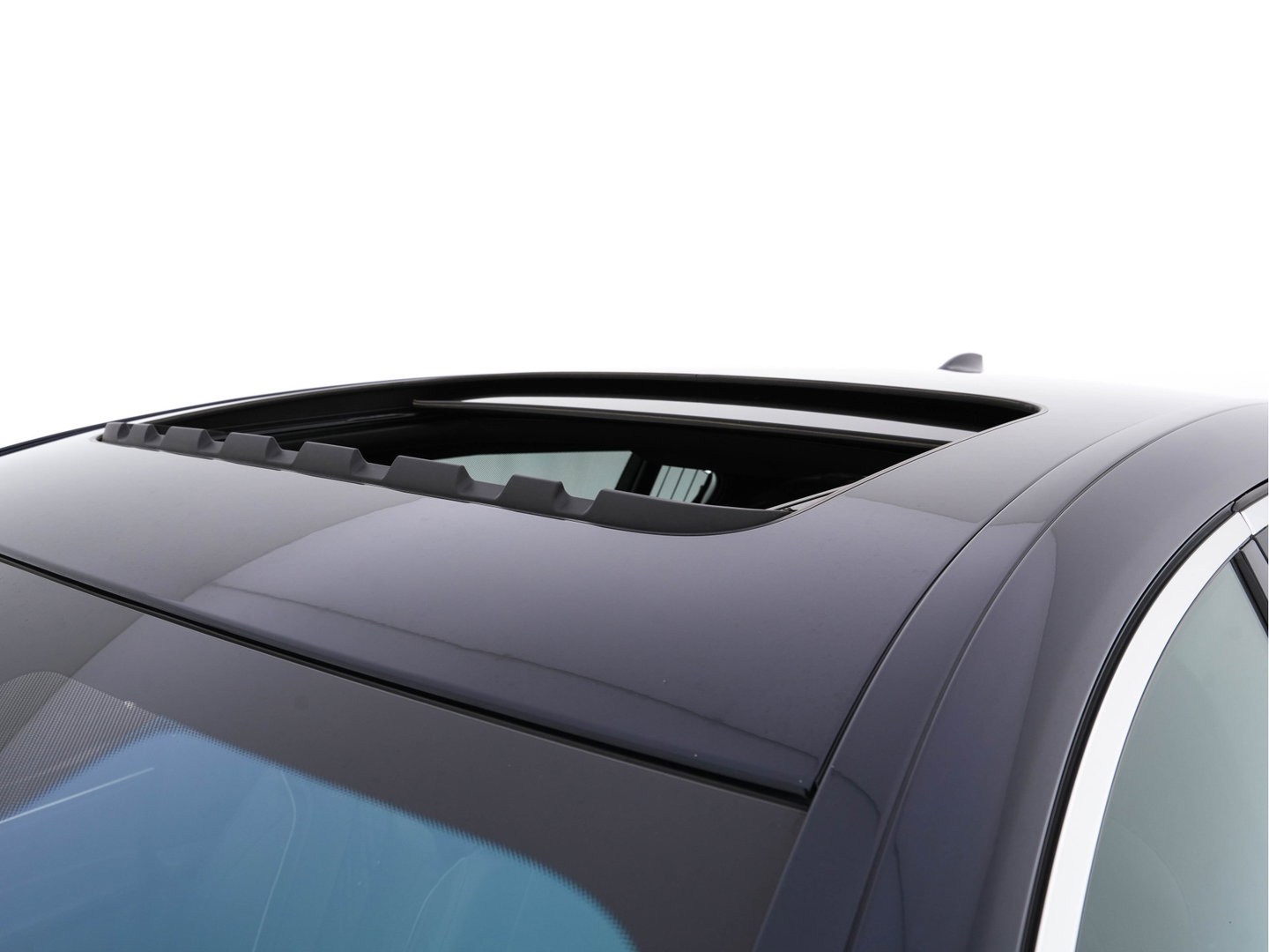 BMW 7 Serie 750i Long M-Aerodynamic xDrive High Executive Aut. *PANO | DESIGN-LEATHER | LASER-LED | SOFTCLOSE |TOPVIEW | HARMAN/KARDON-SOUND | MEMORY-PACK | NAVI-FULLMAP | KEYLESS | ADAPTIVE-CRUISE | HEAD-UP | MASSAGE/HEATED/COOLED-COMFORT-SEATS | .