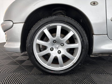 Peugeot 206 CC 1.6-16V *TWO-TONE-FULL-LEATHER | ECC | SPORT-SEATS |  RADIO-CD | 16"ALU*