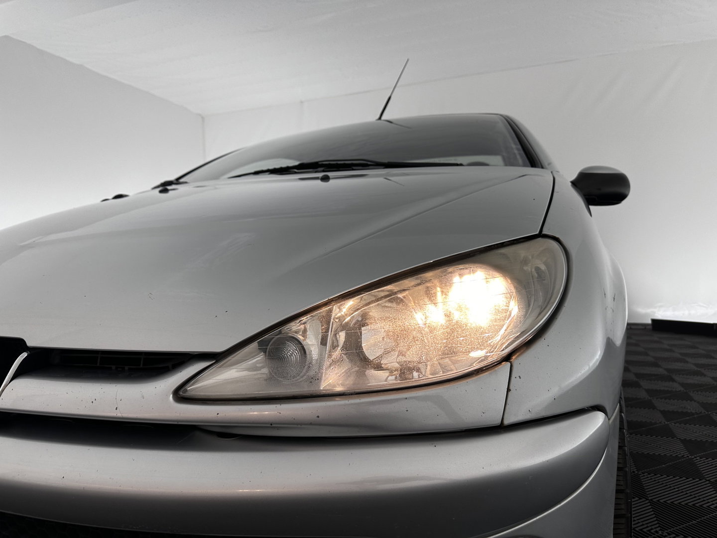 Peugeot 206 CC 1.6-16V *TWO-TONE-FULL-LEATHER | ECC | SPORT-SEATS |  RADIO-CD | 16"ALU*