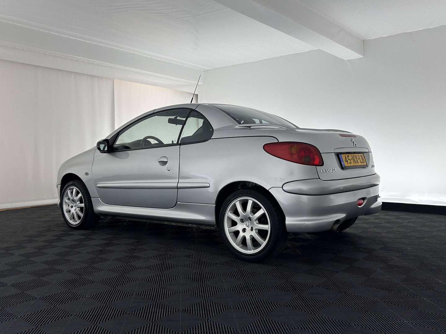 Peugeot 206 CC 1.6-16V *TWO-TONE-FULL-LEATHER | ECC | SPORT-SEATS |  RADIO-CD | 16"ALU*