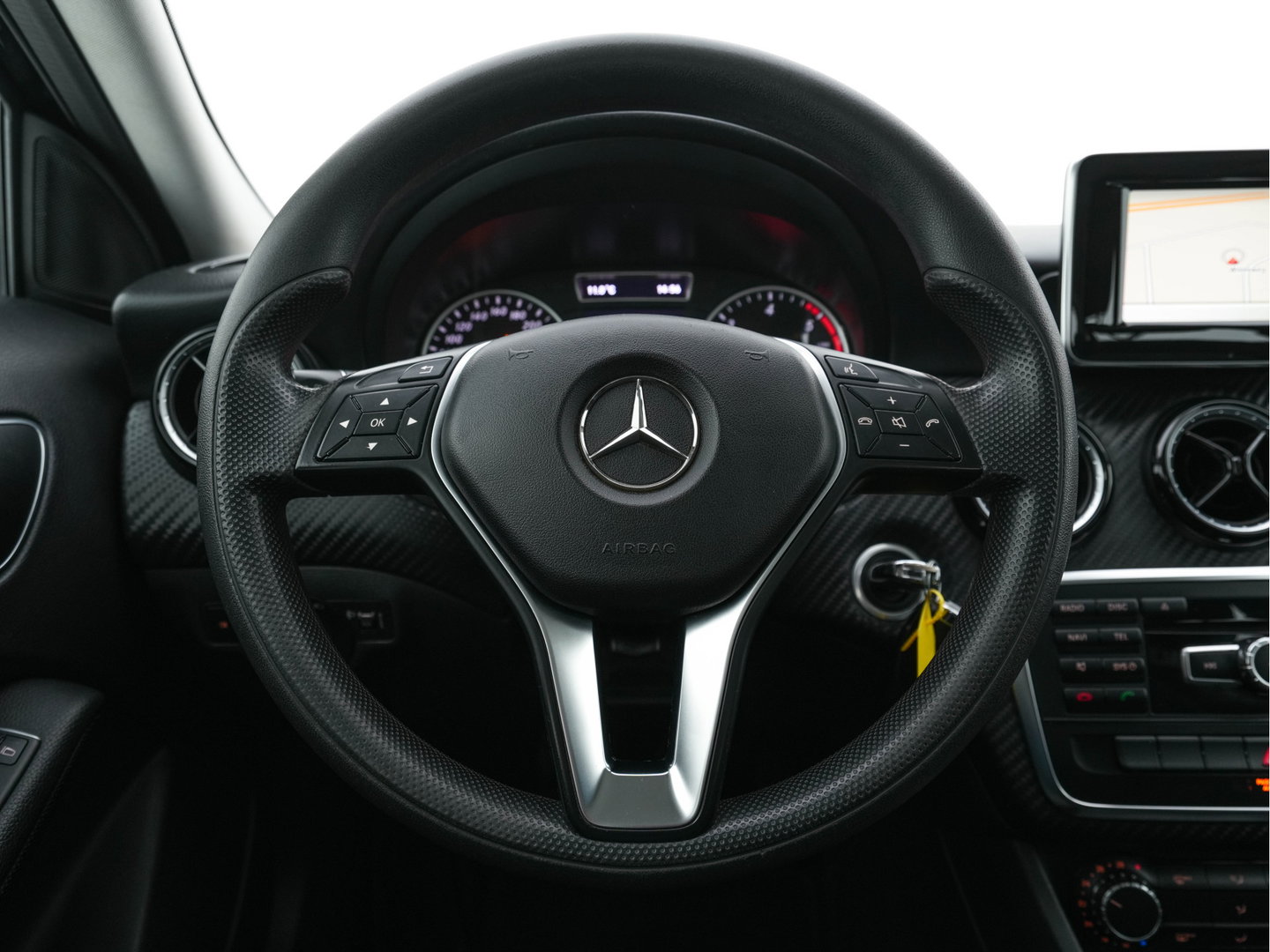 Mercedes-Benz GLA 180 CDI (INCL-BTW) *NAVI-FULLMAP | AIRCO | COMFORT-SEATS | CARBON-INLAY |  17"ALU*