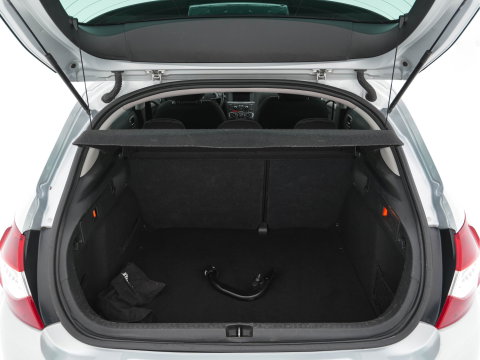 Citroën C4 1.6 HDi Ligne Business *NAVI-FULLMAP | ECC | PDC | CRUISE | TOWBAR | COMFORT-SEATS | PRIVACY-GLASS | 16''ALU*