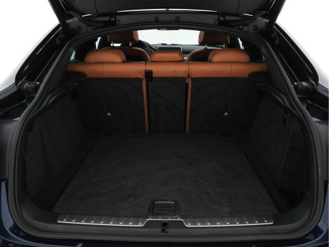 BMW X6 M50d M-Sportpack Aut. *PANO | LEATHER | FULL-LED | HARMAN/KARDON-SURROUND | MEMORY-PACK | TOPVIEW | HEAD-UP | NAVI-FULLMAP | SHIFT-PADDLES | CRUISE | HEATED-SPORTSEATS | 20''ALU*