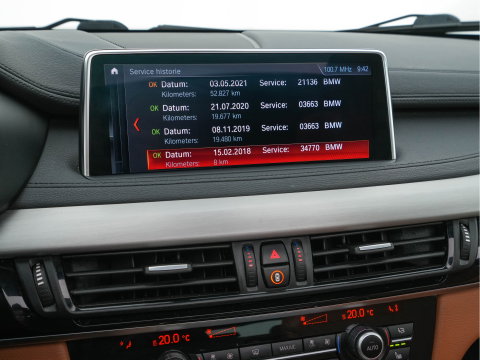 BMW X6 M50d M-Sportpack Aut. *PANO | LEATHER | FULL-LED | HARMAN/KARDON-SURROUND | MEMORY-PACK | TOPVIEW | HEAD-UP | NAVI-FULLMAP | SHIFT-PADDLES | CRUISE | HEATED-SPORTSEATS | 20''ALU*