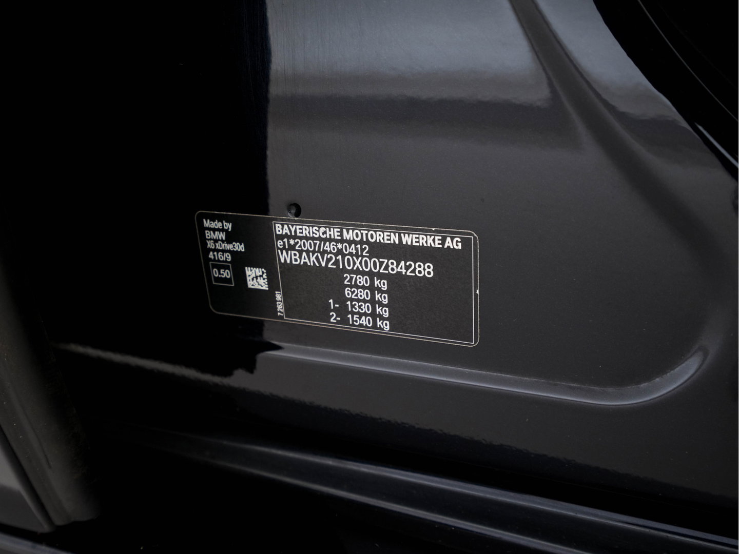 BMW X6 xDrive30d High Executive Design-Edition-Extravagance Aut. *PANO | LEATHER-ALCANTARA | FULL-LED | MEMORY-PACK | HEAD-UP | HIFI-SOUND | KEYLESS | DAB+ | BLIND-SPOT | CAMERA | HEATED-SPORTSEATS | SHIFTPADDLES | SOFTCLOSE | TOWBAR | 20''ALU*
