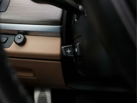 BMW 7 Serie 740d xDrive M-Sportpack Aut. *PANO | LEATHER | FULL-LED | TOPVIEW | NAVI-FULLMAP | SOFTCLOSE | HEAD-UP | HARMAN/KARDON | KEYLESS | CRUISE | HEATED-SPORTSEATS | LANE-ASSIST | MEMORY-PACK | TOWBAR |  20"ALU*