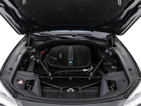 BMW 7 Serie 740d xDrive M-Sportpack Aut. *PANO | LEATHER | FULL-LED | TOPVIEW | NAVI-FULLMAP | SOFTCLOSE | HEAD-UP | HARMAN/KARDON | KEYLESS | CRUISE | HEATED-SPORTSEATS | LANE-ASSIST | MEMORY-PACK | TOWBAR |  20"ALU*