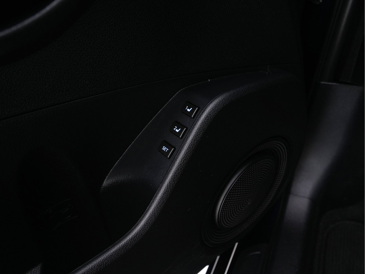 Toyota Mirai FCV Executive [ HYDROGEN ] Aut. *LEATHER | FULL-LED | JBL-AUDIO | CAMERA | KEYLESS | MEMORY-PACK | ADAPTIVE-CRUISE | BLIND-SPOT |  DAB | NAVI-FULLMAP | KEYLESS | DIGI-COCKPIT | COMFORTSEATS | LANE-ASSIST *