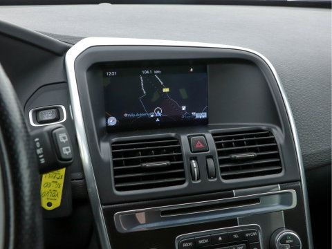 Volvo XC60 2.0 D4 R-Design FWD Aut. *NAVI-FULLMAP | LEATHER-ALCANTARA | ECC | HEATED-SPORTSEATS | PRIVACY-GLASS |  PDC | SHIFTPADDLES | CRUISE | 18"ALU*