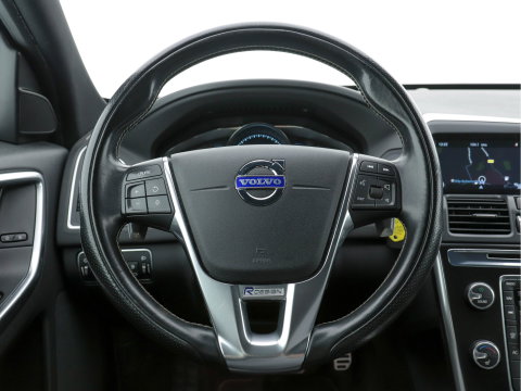 Volvo XC60 2.0 D4 R-Design FWD Aut. *NAVI-FULLMAP | LEATHER-ALCANTARA | ECC | HEATED-SPORTSEATS | PRIVACY-GLASS |  PDC | SHIFTPADDLES | CRUISE | 18"ALU*
