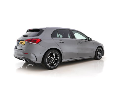Mercedes-Benz A-Klasse 180 AMG-Line Business Solution *PANO | LEATHER-MICROFIBRE | WIDESCREEN-COCKPIT | FULL-LED | CAMERA | ECC | PDC | CRUISE | HEATED-SPORTSEATS | PRIVACY-GLASS | 18"ALU*