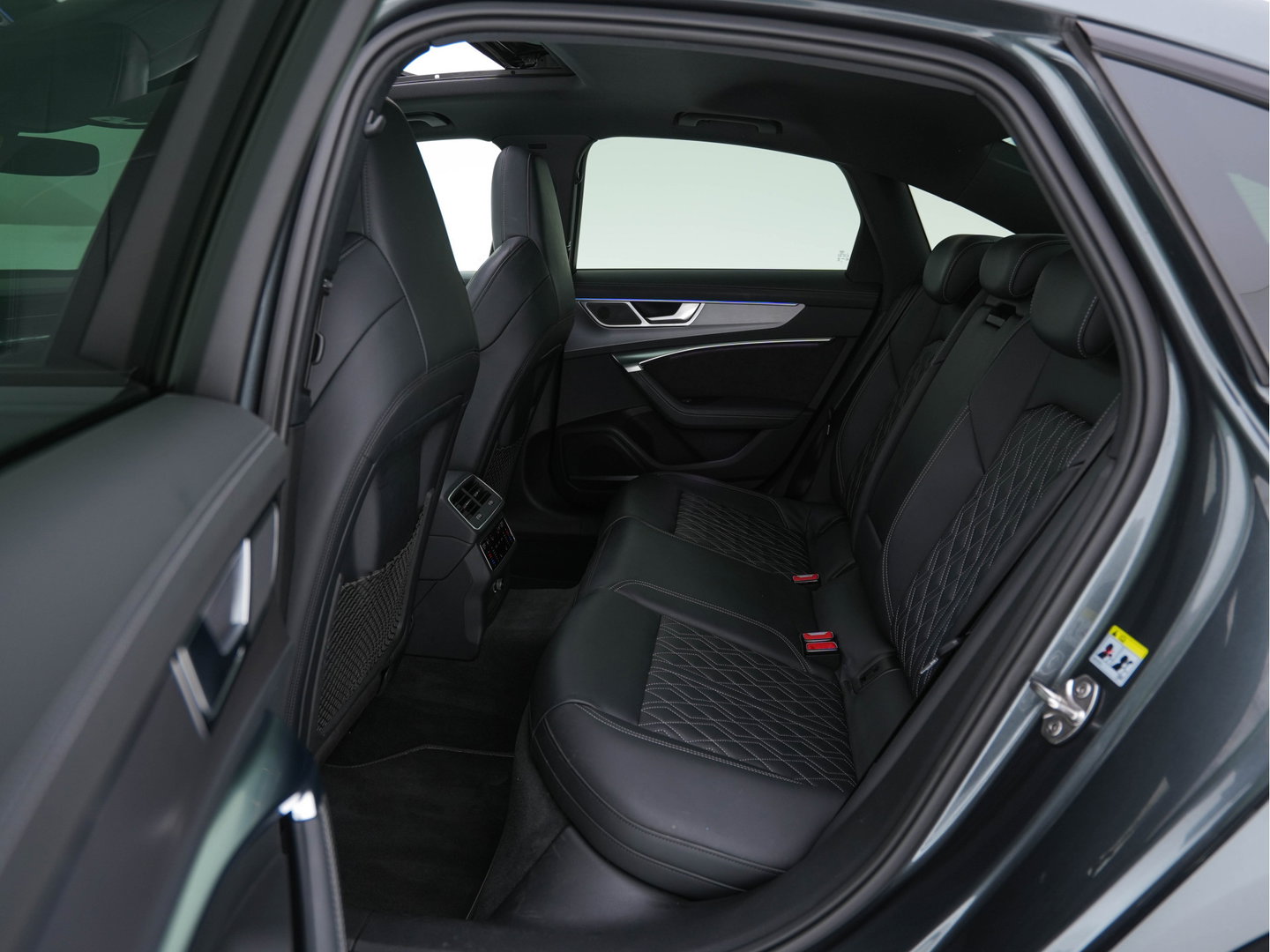 Audi S6 Limousine TDI Quattro Black Edition Aut. *PANO | LEATHER | B&O-SURROUND | MATRIX-LED | DIGI-COCKPIT | HEAD-UP | SPORTSEATS | BLINDSPOT | LANE-ASSIST | MEMORY-PACK | AIRSUSPENSION | ADAPT.CRUISE | NAVI-FULLMAP | ...