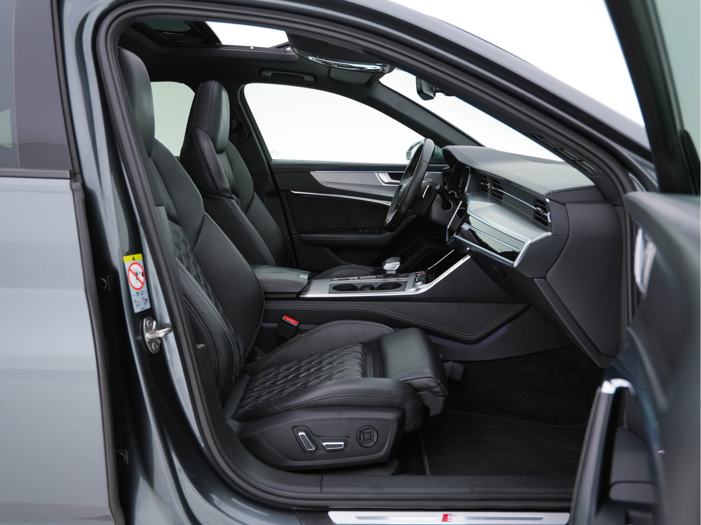 Audi S6 Limousine TDI Quattro Black Edition Aut. *PANO | LEATHER | B&O-SURROUND | MATRIX-LED | DIGI-COCKPIT | HEAD-UP | SPORTSEATS | BLINDSPOT | LANE-ASSIST | MEMORY-PACK | AIRSUSPENSION | ADAPT.CRUISE | NAVI-FULLMAP | ...