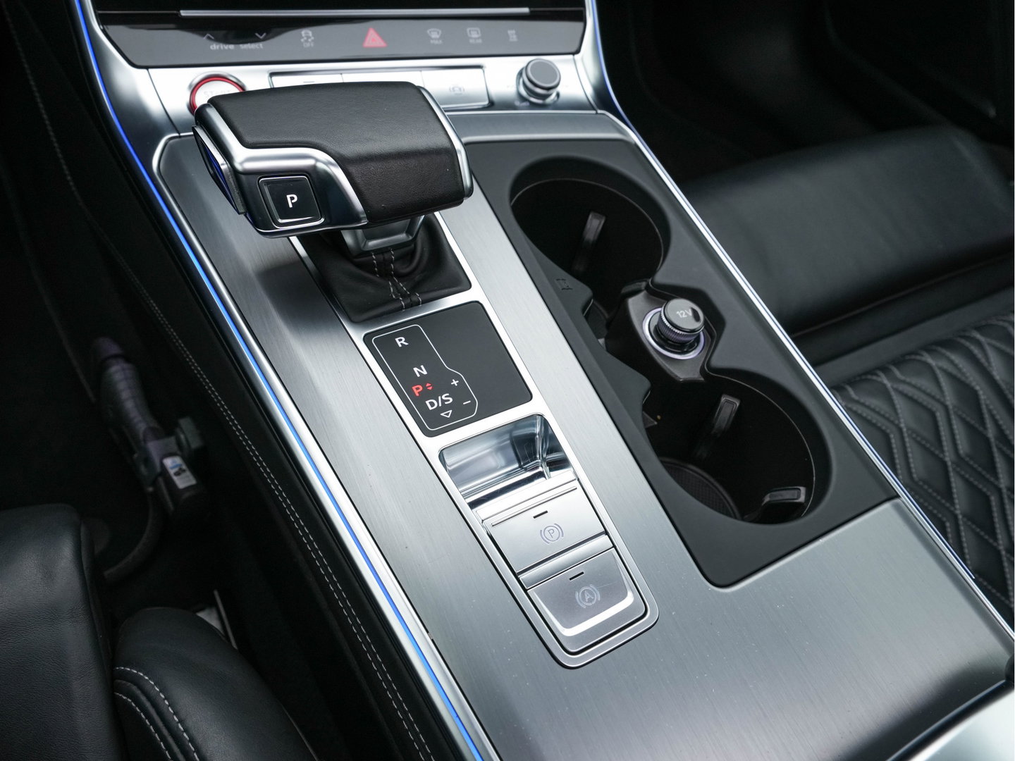 Audi S6 Limousine TDI Quattro Black Edition Aut. *PANO | LEATHER | B&O-SURROUND | MATRIX-LED | DIGI-COCKPIT | HEAD-UP | SPORTSEATS | BLINDSPOT | LANE-ASSIST | MEMORY-PACK | AIRSUSPENSION | ADAPT.CRUISE | NAVI-FULLMAP | ...