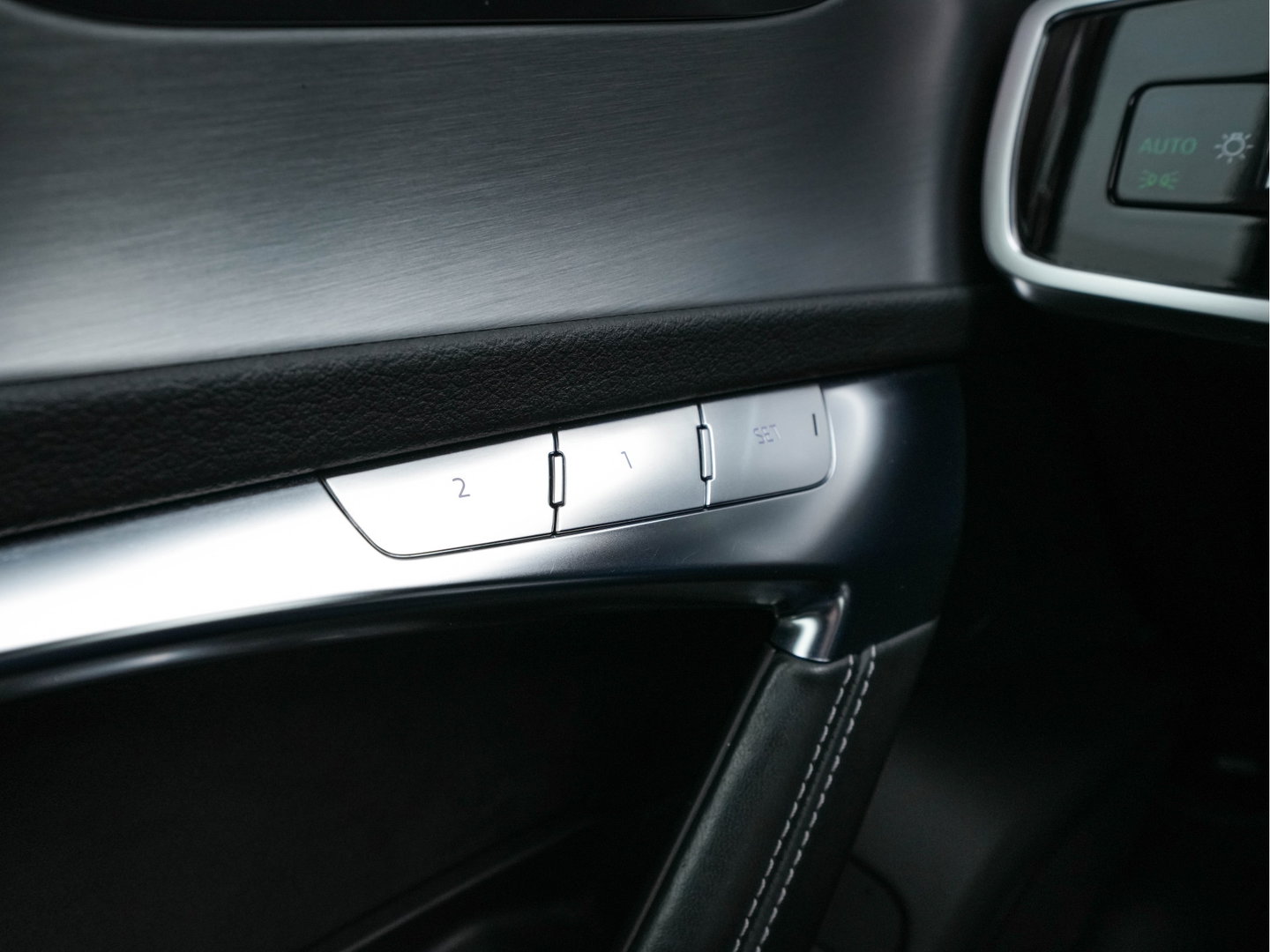 Audi S6 Limousine TDI Quattro Black Edition Aut. *PANO | LEATHER | B&O-SURROUND | MATRIX-LED | DIGI-COCKPIT | HEAD-UP | SPORTSEATS | BLINDSPOT | LANE-ASSIST | MEMORY-PACK | AIRSUSPENSION | ADAPT.CRUISE | NAVI-FULLMAP | ...