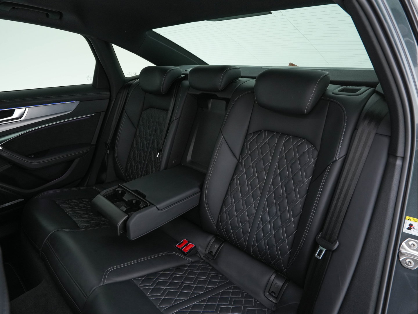 Audi S6 Limousine TDI Quattro Black Edition Aut. *PANO | LEATHER | B&O-SURROUND | MATRIX-LED | DIGI-COCKPIT | HEAD-UP | SPORTSEATS | BLINDSPOT | LANE-ASSIST | MEMORY-PACK | AIRSUSPENSION | ADAPT.CRUISE | NAVI-FULLMAP | ...