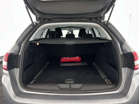 Peugeot 308 SW 1.6 BlueHDI Blue Lease Executive Pack *PANO | CAMERA | NAVI-FULLMAP | ECC | PDC | CRUISE | LANE-ASSIST | COMFORT-SEATS | 16"ALU*