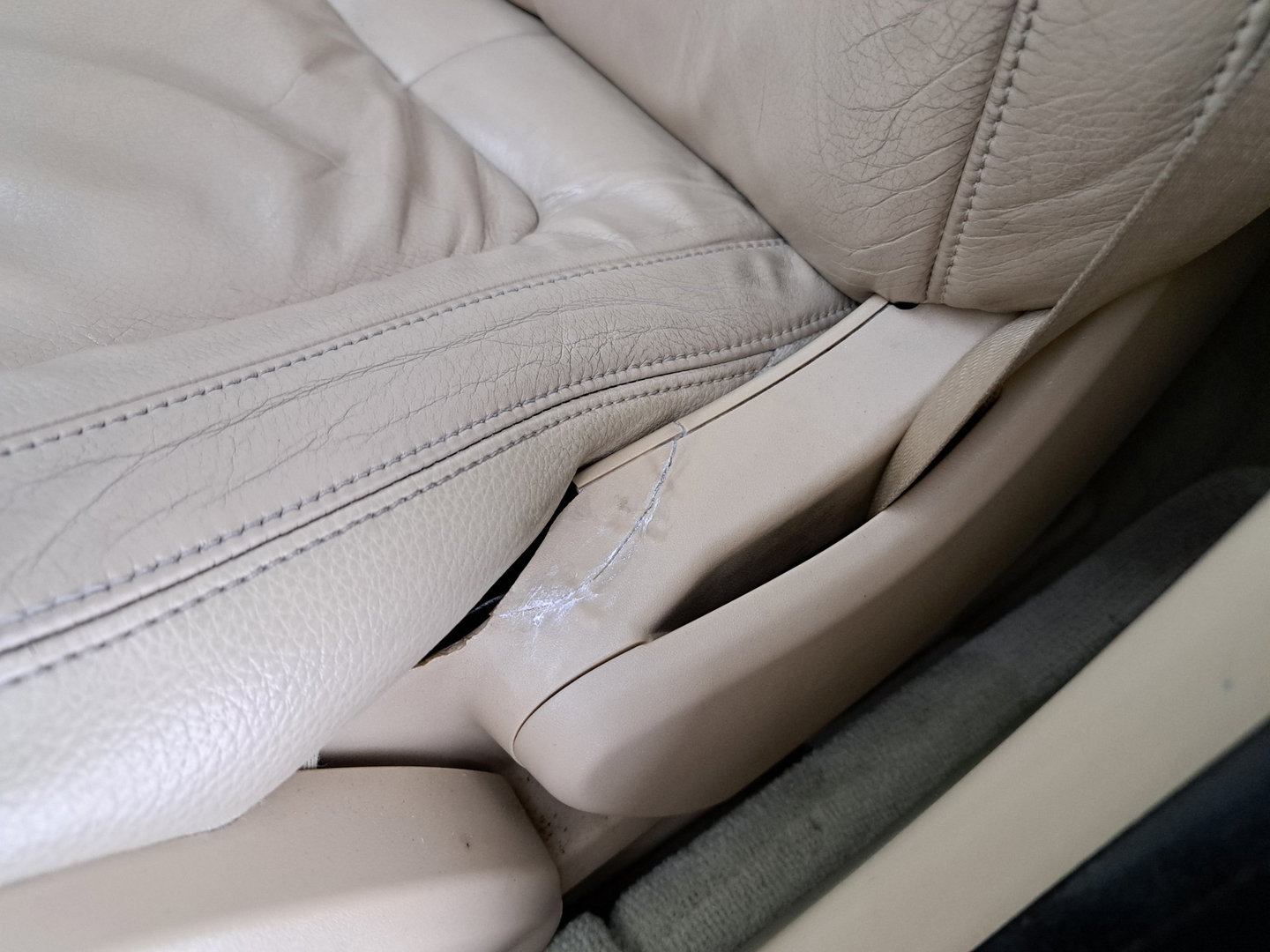 Jaguar XF 2.7D V6 Premium Luxury (⚠️#DISTRIBUTION OFF TIME NO STARTING #) Aut. *LEATHER | NAVI-FULLMAP | KEYLESS | BI-XENON | CAMERA | SHIFT-PADDLES | ENTERTAINMENT-PACK | ECC | PDC | CRUISE | COMFORT-SEATS | PRIVACY-GLASS |  19''ALU*
