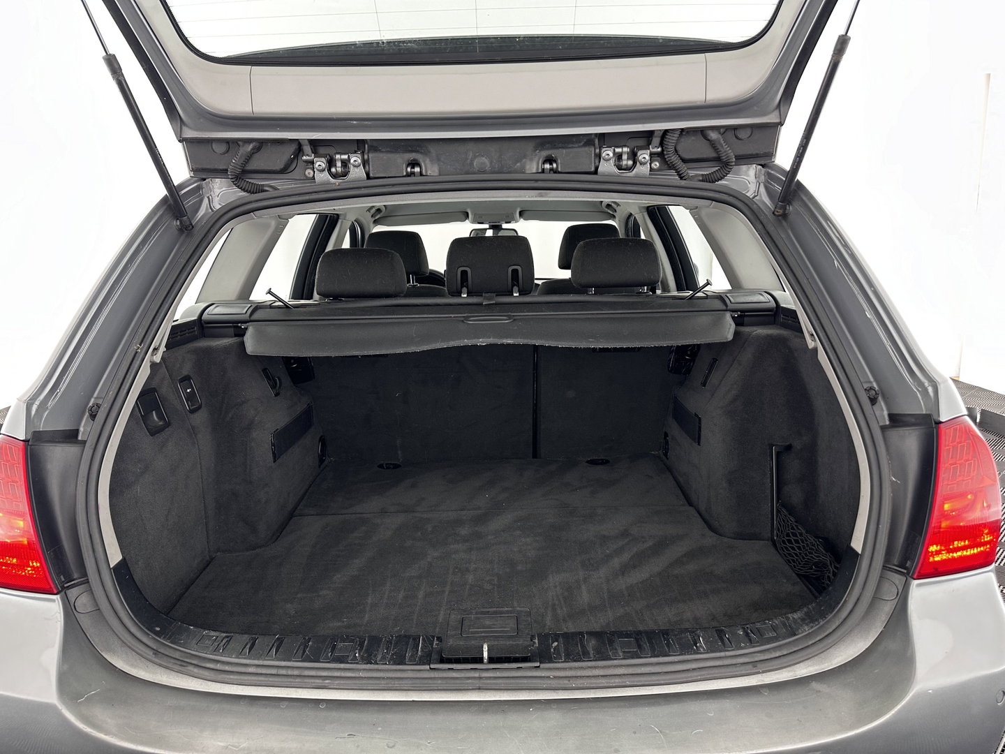 BMW 3 Serie Touring 316i Business Line Sport-Pack (⚠️TIME CHAIN OFF TIME )) *NAVI-FULLMAP | ECC | PDC | CRUISE | COMFORT-SEATS | 17"ALU*