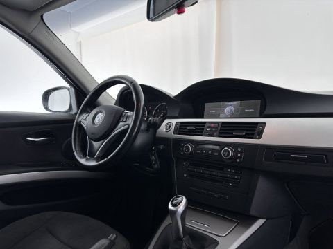 BMW 3 Serie Touring 316i Business Line Sport-Pack (⚠️TIME CHAIN OFF TIME )) *NAVI-FULLMAP | ECC | PDC | CRUISE | COMFORT-SEATS | 17"ALU*