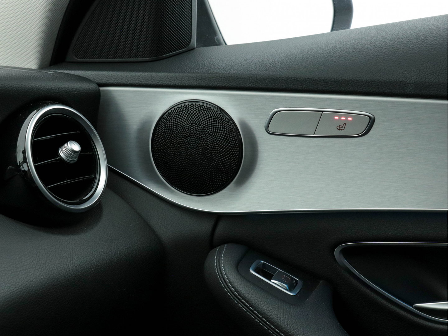 Mercedes-Benz C-Klasse Estate (⚠️) 350 e Avantgarde (INCL-BTW ) Aut *NAVI-FULLMAP | FULL-LED | LEATHER-FABRIC | CAMERA | AIRMATIC | ECC | PDC | CRUISE | HEATED-SPORTSEATS | SHIFT-PADDLES |  17"ALU*