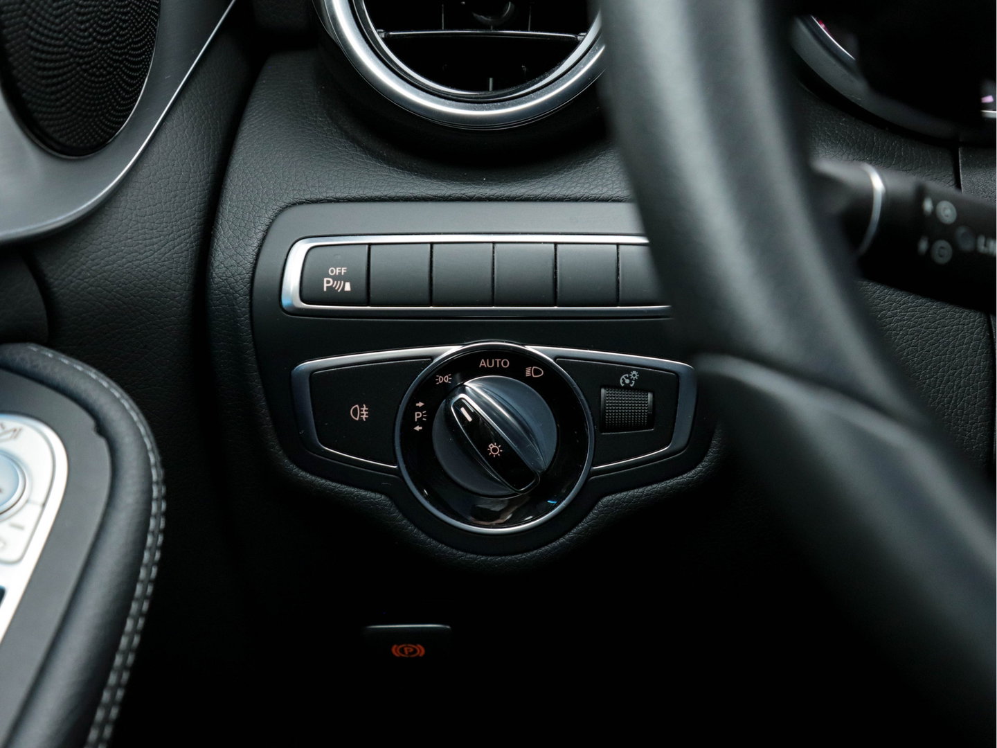 Mercedes-Benz C-Klasse Estate (⚠️) 350 e Avantgarde (INCL-BTW ) Aut *NAVI-FULLMAP | FULL-LED | LEATHER-FABRIC | CAMERA | AIRMATIC | ECC | PDC | CRUISE | HEATED-SPORTSEATS | SHIFT-PADDLES |  17"ALU*