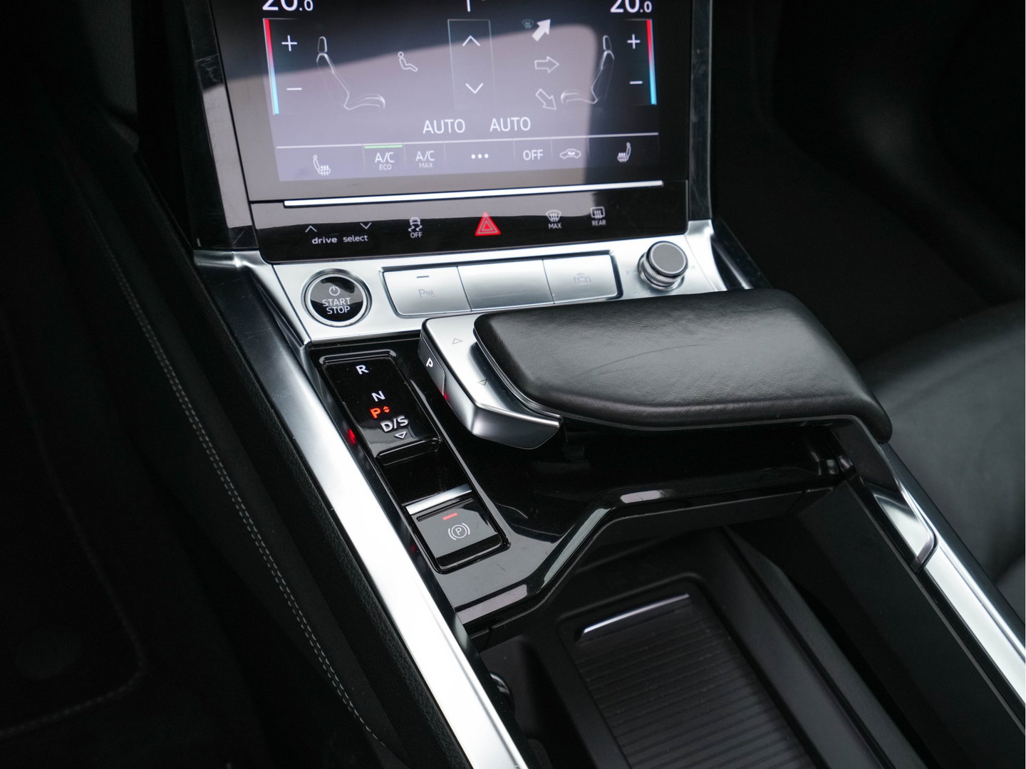 Audi e-tron Sportback 55 Quattro 95 kWh ( 3-Fase-11kW) ) [ SOH-100% ] Aut. *HEATPUMP | PANO | LEATHER |  ADAPTVE-CRUISE | DIGI-COCKPIT | FULL-LED | MEMORY-PACK | KEYLESS | NAVI-FULLMAP | AUDI-SOUND | COMFORT-SEATS | 20''ALU*