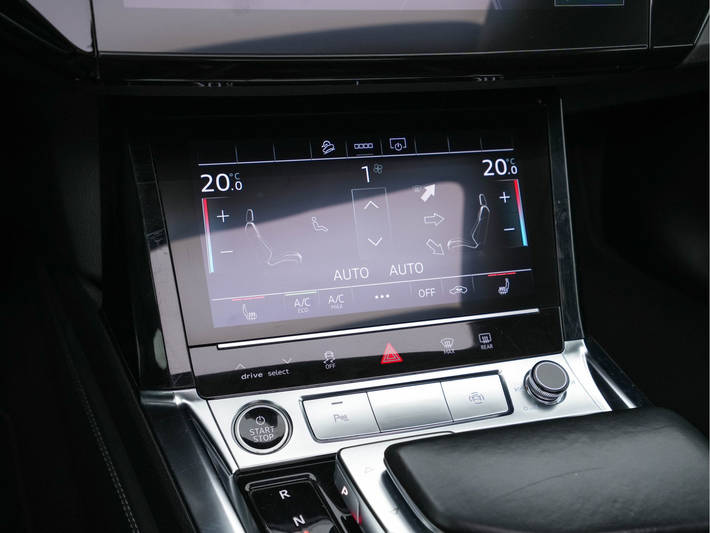 Audi e-tron Sportback 55 Quattro 95 kWh ( 3-Fase-11kW) ) [ SOH-100% ] Aut. *HEATPUMP | PANO | LEATHER |  ADAPTVE-CRUISE | DIGI-COCKPIT | FULL-LED | MEMORY-PACK | KEYLESS | NAVI-FULLMAP | AUDI-SOUND | COMFORT-SEATS | 20''ALU*