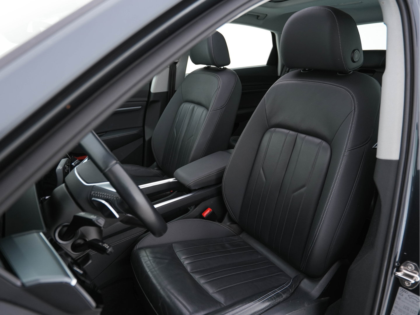 Audi e-tron Sportback 55 Quattro 95 kWh ( 3-Fase-11kW) ) [ SOH-100% ] Aut. *HEATPUMP | PANO | LEATHER |  ADAPTVE-CRUISE | DIGI-COCKPIT | FULL-LED | MEMORY-PACK | KEYLESS | NAVI-FULLMAP | AUDI-SOUND | COMFORT-SEATS | 20''ALU*