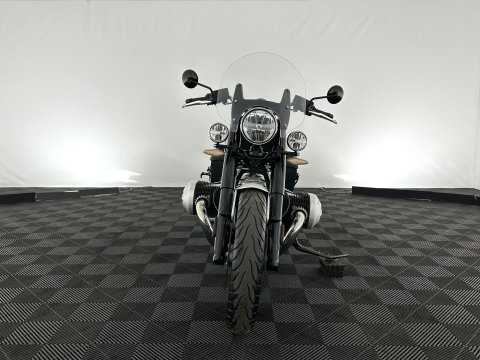BMW R 18 Classic Option-719 (INCL-BTW) *REVERSE GEAR | CRUISE | LEATHER | LED-LIGHTS | ABS | ESP | AIRSCARF | SIDE-CASES | HANDLE-HEATING*