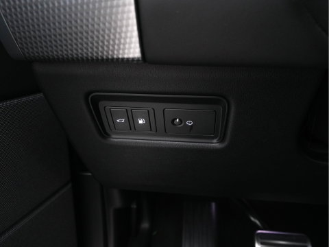 Land Rover Range Rover Sport P400e Limited-Edition Black-Line {SOH-100%} Aut. *PANO | OXFORD-FULL-LEATHER| MATRIX-LED | MERIDIAN-SURROUND | NAVI-FULLMAP | HEAD-UP | KEYLESS |  DAB | MEMORY-PACK | DIGI-COCKPIT | SURROUND-VIEW | COMFORT-SEATS | 21"ALU*