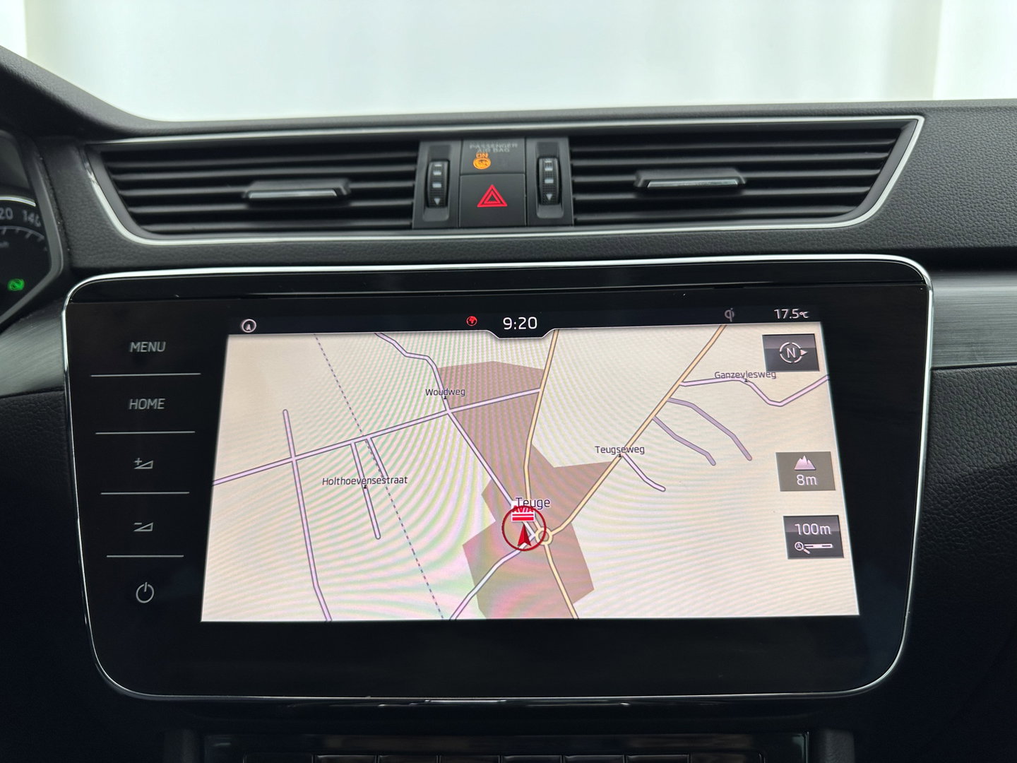 Škoda Superb Combi 1.6 TDI Clever Edition [⚠️] (INCL-BTW) Aut. *PANO | FULL-LEATHER | BI-XENON | CAMERA | MEMORY-PACK | KEYLESS | DAB+ | NAVI-FULLMAP | ECC | PDC | CRUISE | TOWBAR | SPORT-SEATS | 17''ALU*