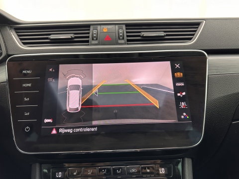 Škoda Superb Combi 1.6 TDI Clever Edition [⚠️] (INCL-BTW) Aut. *PANO | FULL-LEATHER | BI-XENON | CAMERA | MEMORY-PACK | KEYLESS | DAB+ | NAVI-FULLMAP | ECC | PDC | CRUISE | TOWBAR | SPORT-SEATS | 17''ALU*
