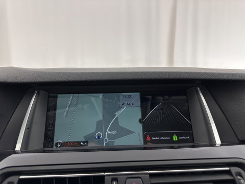 BMW 5 Serie Touring 518d Executive Aut. *NAVI-FULLMAP | BI-XENON | CARPLAY |  LANE-ASSIST | TOWBAR | ECC | PDC | CRUISE | COMFORT-SEATS | AMBIENT-LIGHT | 17''ALU*