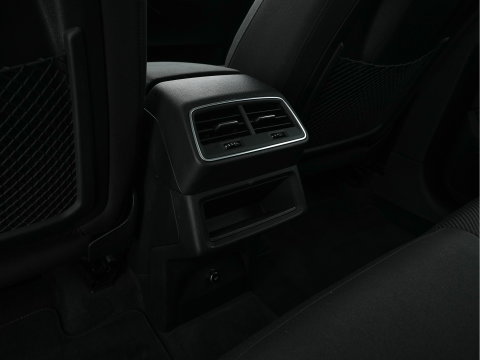 Audi e-tron Sportback 55 Quattro Business edition 95 kWh [ 3-Fase-11kW ] {SOH-100%} (INCL-BTW) *DIGI-COCKPIT | FULL-LED | MEMORY-PACK | DAB | KEYLESS | NAVI-FULLMAP | SHIFTPADDLES | AUDI-SOUND | COMFORTSEATS | 20''ALU*