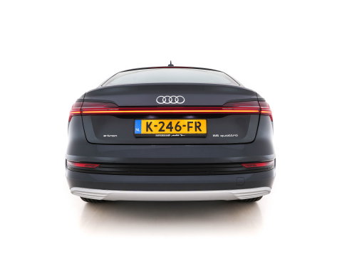 Audi e-tron Sportback 55 Quattro Business edition 95 kWh [ 3-Fase-11kW ] {SOH-100%} (INCL-BTW) *DIGI-COCKPIT | FULL-LED | MEMORY-PACK | DAB | KEYLESS | NAVI-FULLMAP | SHIFTPADDLES | AUDI-SOUND | COMFORTSEATS | 20''ALU*