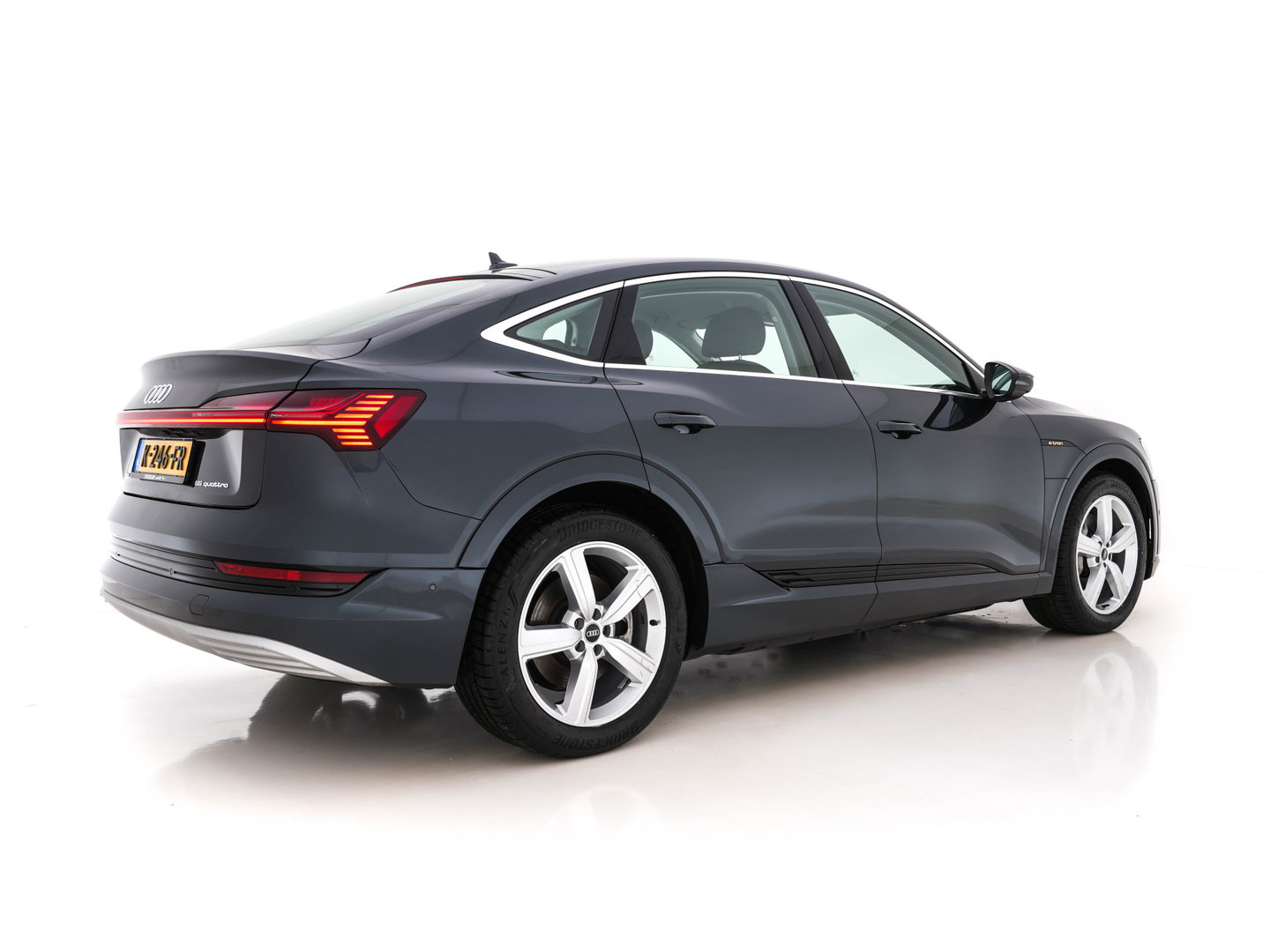 Audi e-tron Sportback 55 Quattro Business edition 95 kWh [ 3-Fase-11kW ] {SOH-100%} (INCL-BTW) *DIGI-COCKPIT | FULL-LED | MEMORY-PACK | DAB | KEYLESS | NAVI-FULLMAP | SHIFTPADDLES | AUDI-SOUND | COMFORTSEATS | 20''ALU*