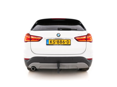 BMW X1 sDrive16d Centennial High Executive *LEATHER | NAVI-FULLMAP | HIFI-SOUND | FULL-LED | HEAD-UP | DAB | PRIVACY-GLASS | ECC | PDC | CRUISE | HEATED-COMFORTSEATS | TOWBAR | KEYLESS | 17"ALU*