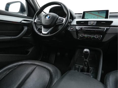 BMW X1 sDrive16d Centennial High Executive *LEATHER | NAVI-FULLMAP | HIFI-SOUND | FULL-LED | HEAD-UP | DAB | PRIVACY-GLASS | ECC | PDC | CRUISE | HEATED-COMFORTSEATS | TOWBAR | KEYLESS | 17"ALU*