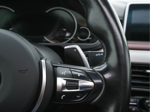 BMW X6 xDrive 40d M-Aerodynamica High Executive Aut. *PANO | LEATHER | BANG/OLUFSEN-SURROUND | HEAD-UP | SOFT-CLOSE | FULL-LED | MEMORY-PACK | DIGI-COCKPIT | KEYLESS | CAMERA | NAVI-FULLMAP | HEATED-SPORTSEATS | 21"ALU*