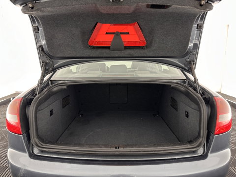 Audi A6 Limousine 2.4 MT (⚠️) Aut. *LEATHER | ECC | PDC | CRUISE | RADIO-CD | COMFORT-SEATS | 17"ALU*